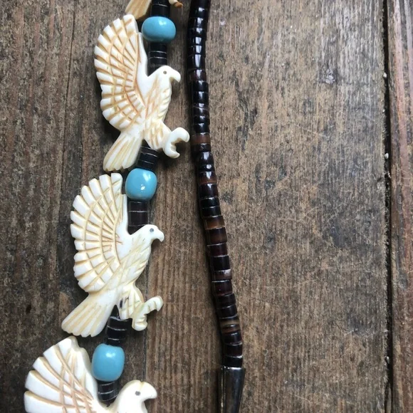 Bone carved Kachina necklace - Picture 5 of 9